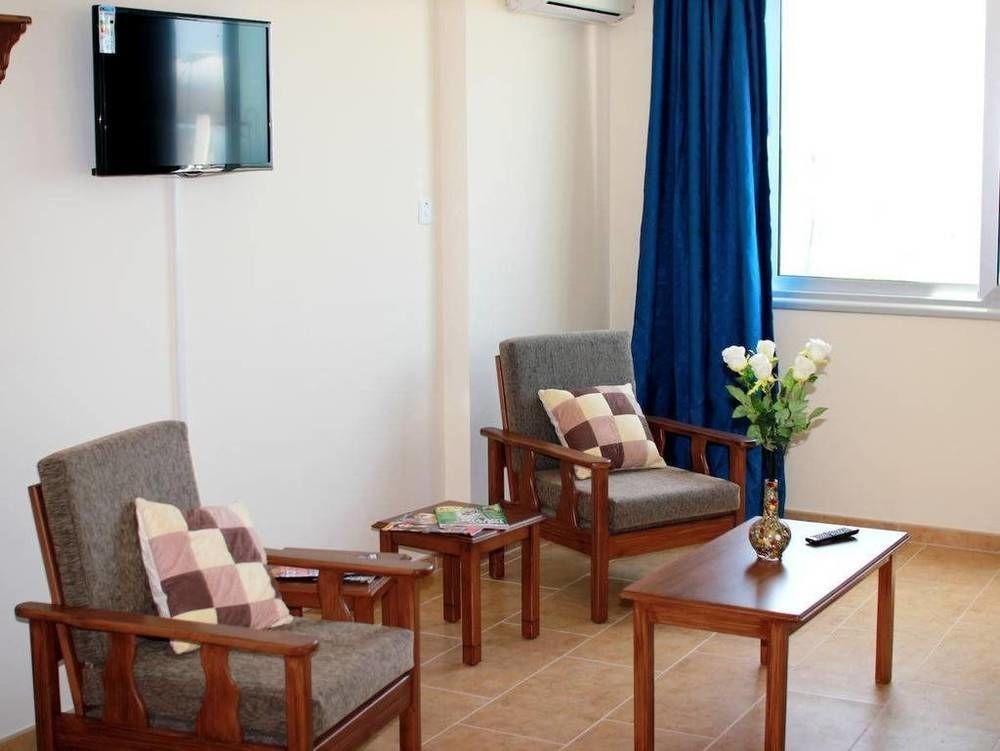Maria Zintili Apartments アヤナパ エクステリア 写真